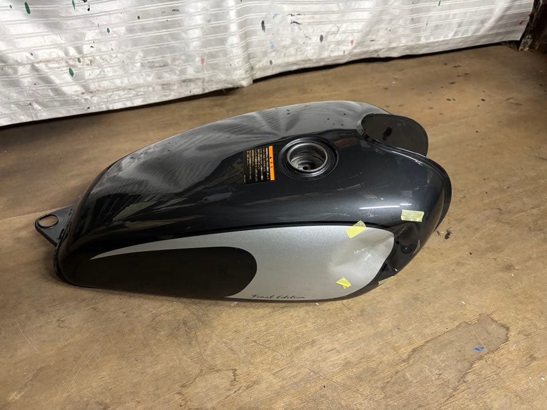 SR400、ファイナルエディションタンク