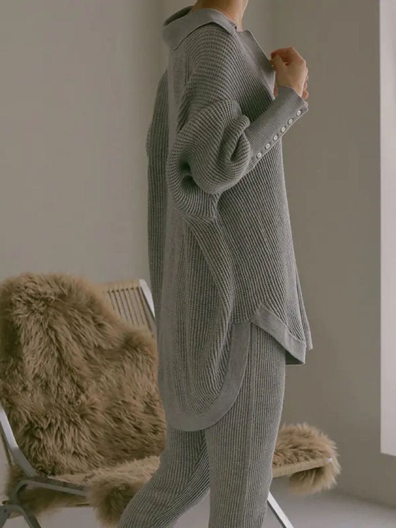 新品未開封 ETRE TOKYO スキッパーサーマルプルオーバー トップス 長袖