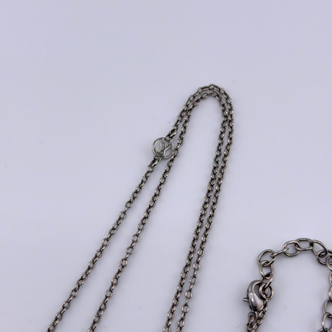 【美品】ルイヴィトン ネックレス コリエ エセンシャルV シルバー