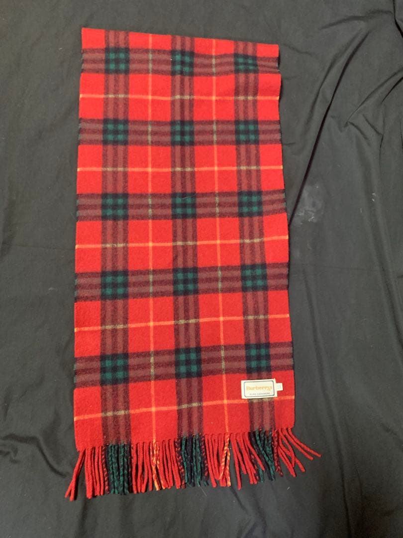 バーバリー　カシミア100%マフラー 　レッド　赤