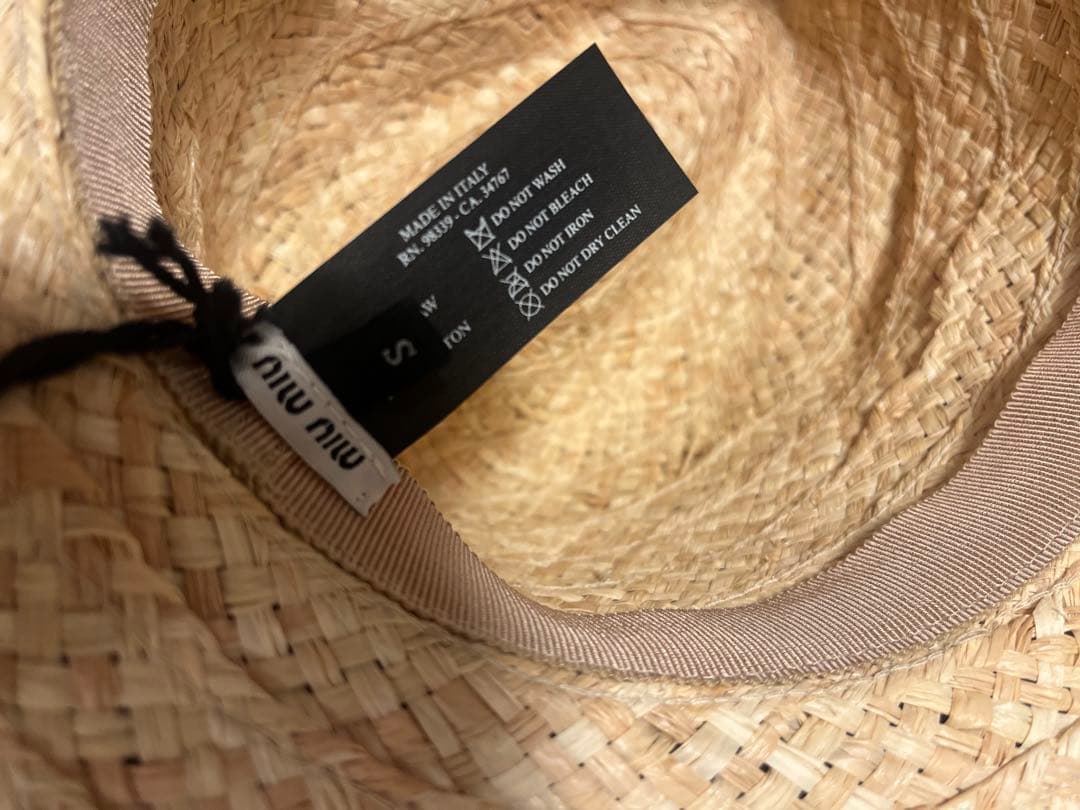 【 miu miu 】ストローハット
