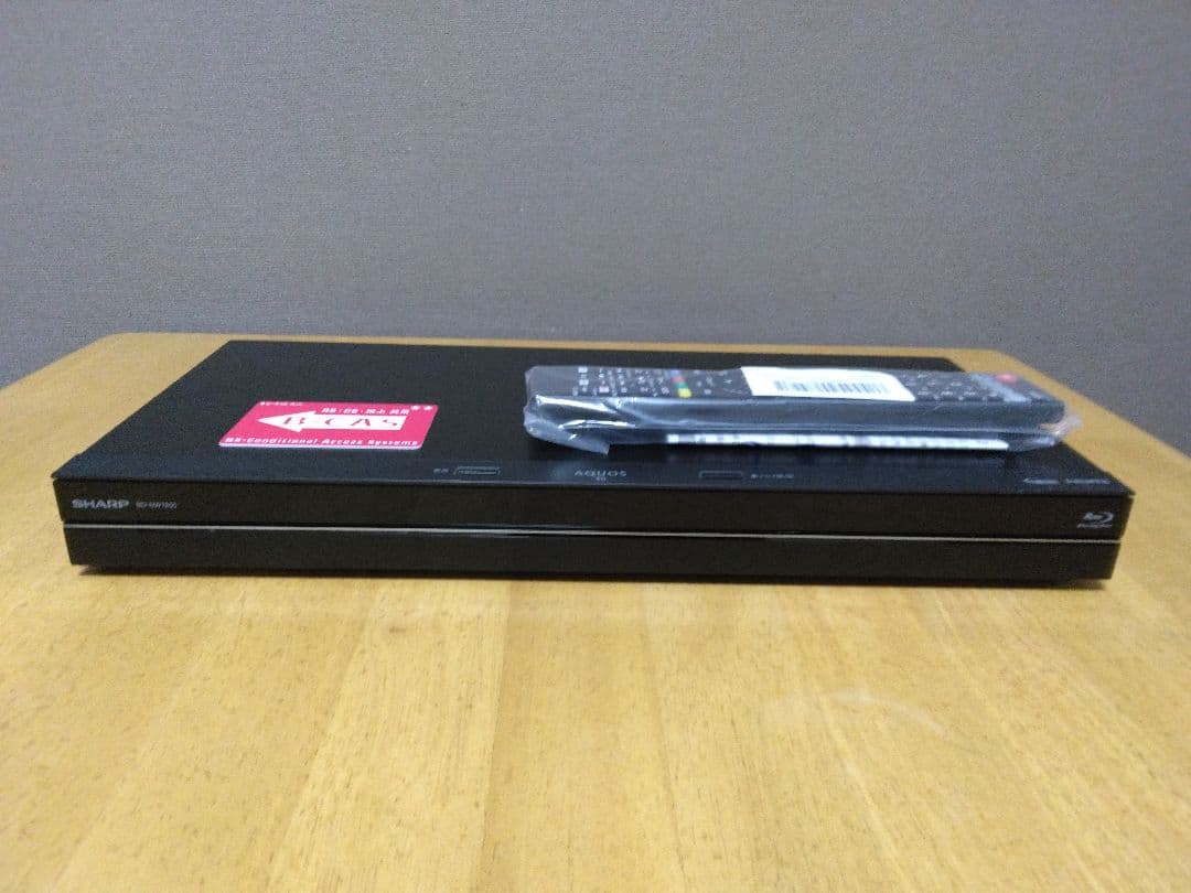 SHARP ブルーレイレコーダー NW1200 　2番組同時録画　1TB 保証付