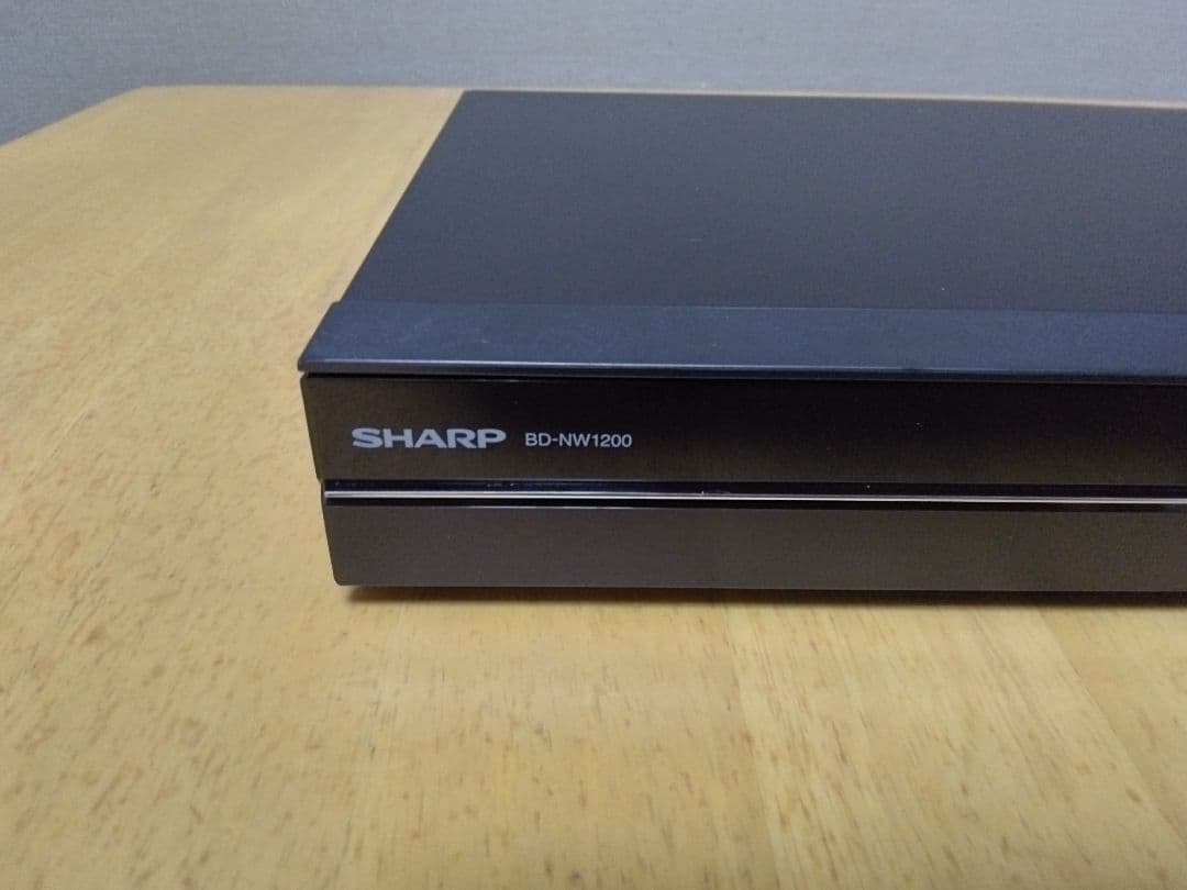 SHARP ブルーレイレコーダー NW1200 　2番組同時録画　1TB 保証付