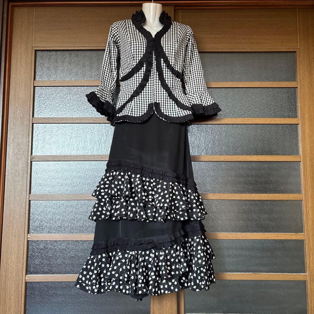 フラメンコツーピース　黒白チェック