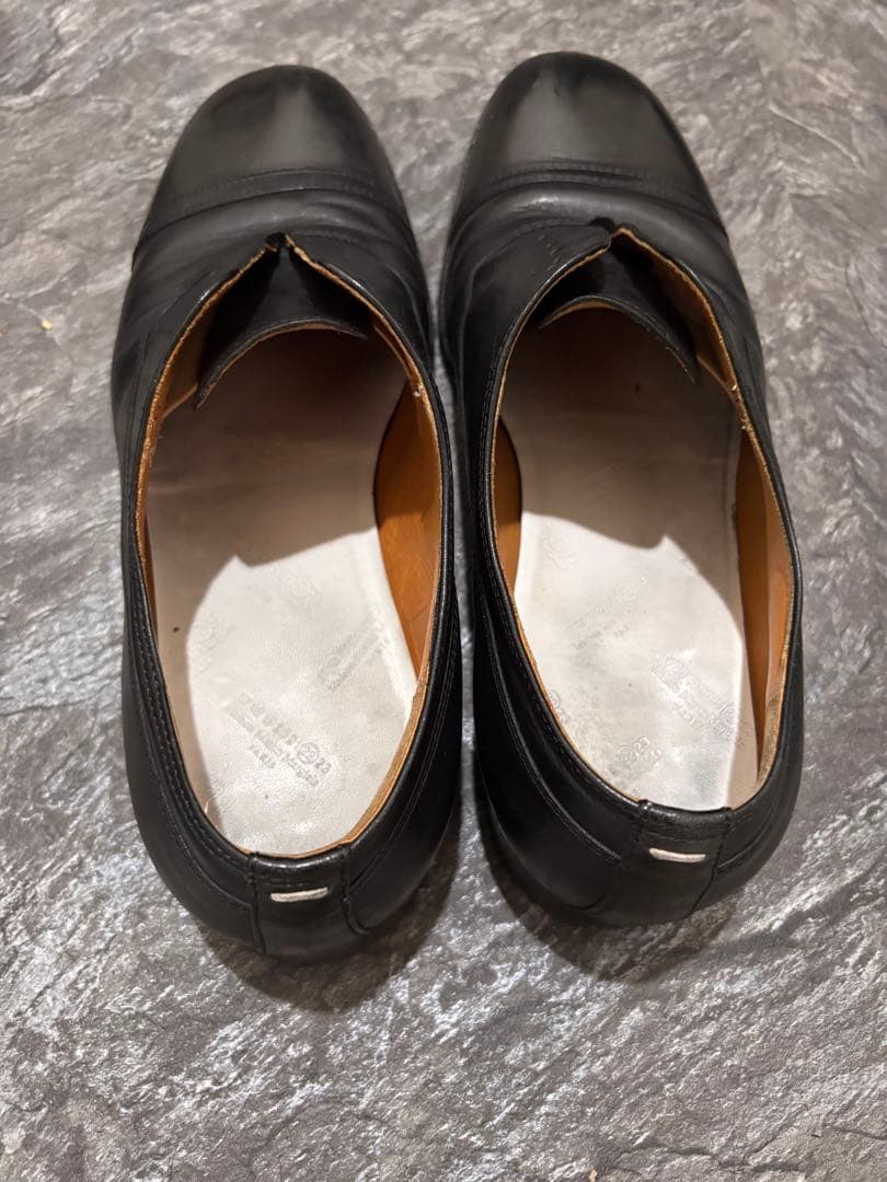 メゾンマルタンマルジェラ　プレーントゥシューズ