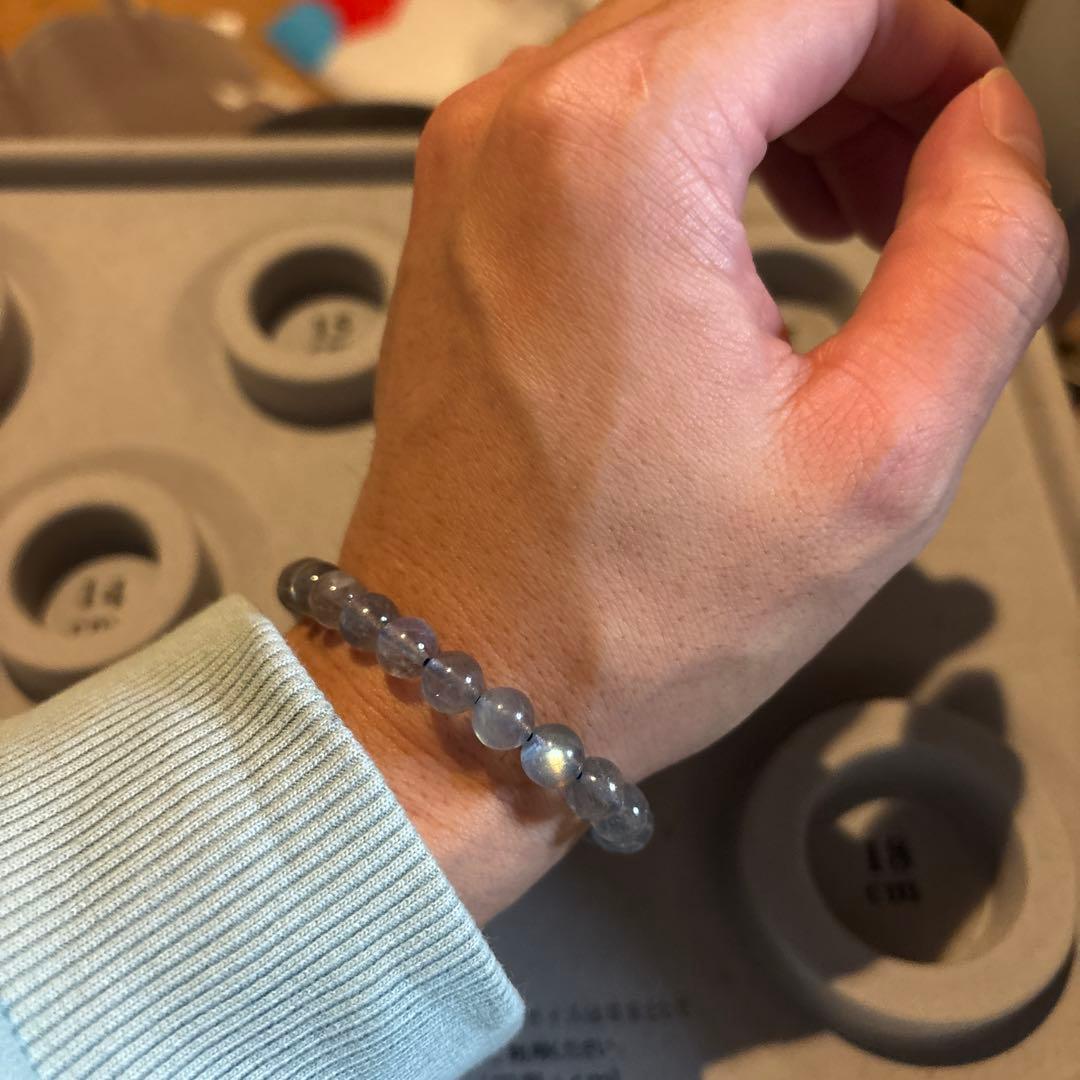 めちゃ綺麗なラブラドライト！ズーンとくる！