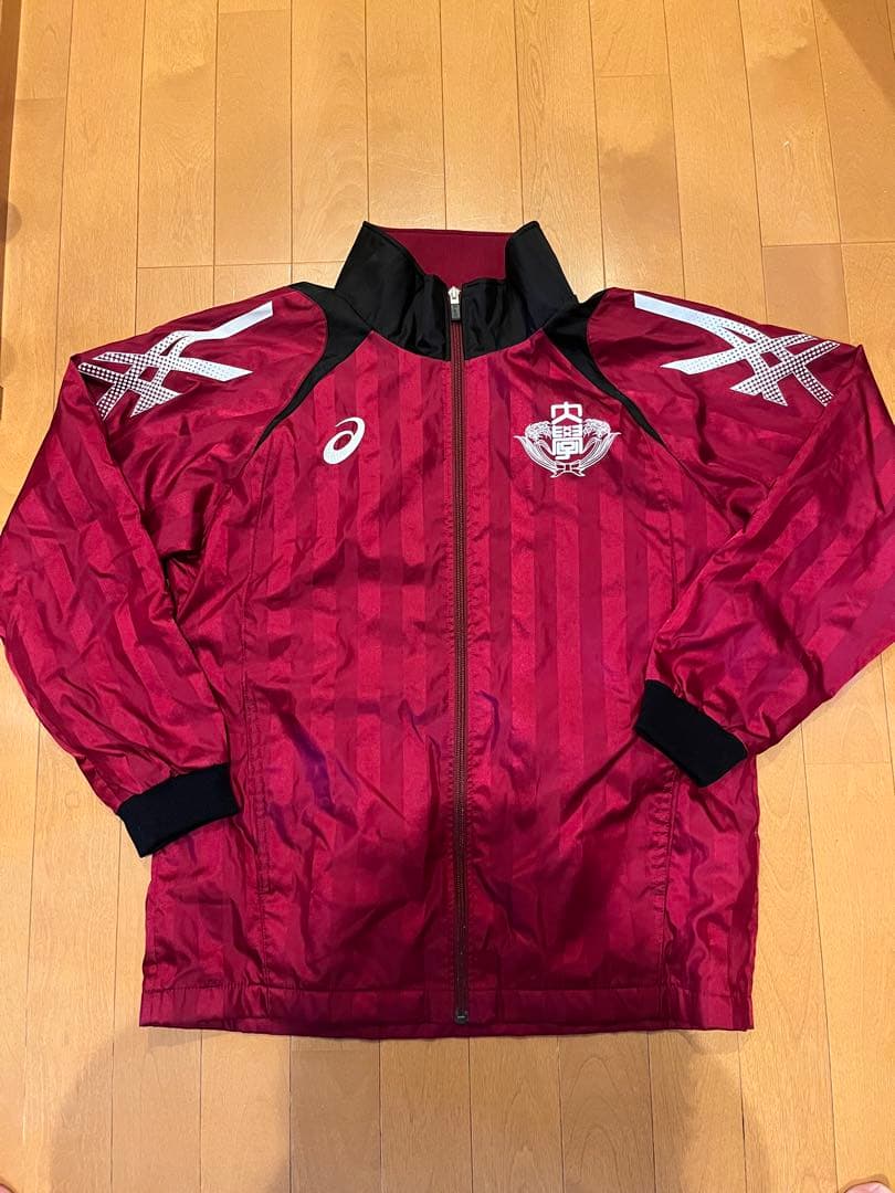 早稲田大学　蹴球部　ウィンドブレーカー