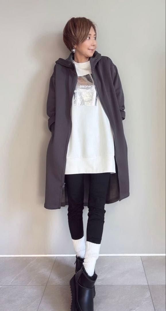 イシカワラボ★ヒトミ 裏ミンク調起毛ソフトダンボールフーディーロングコート