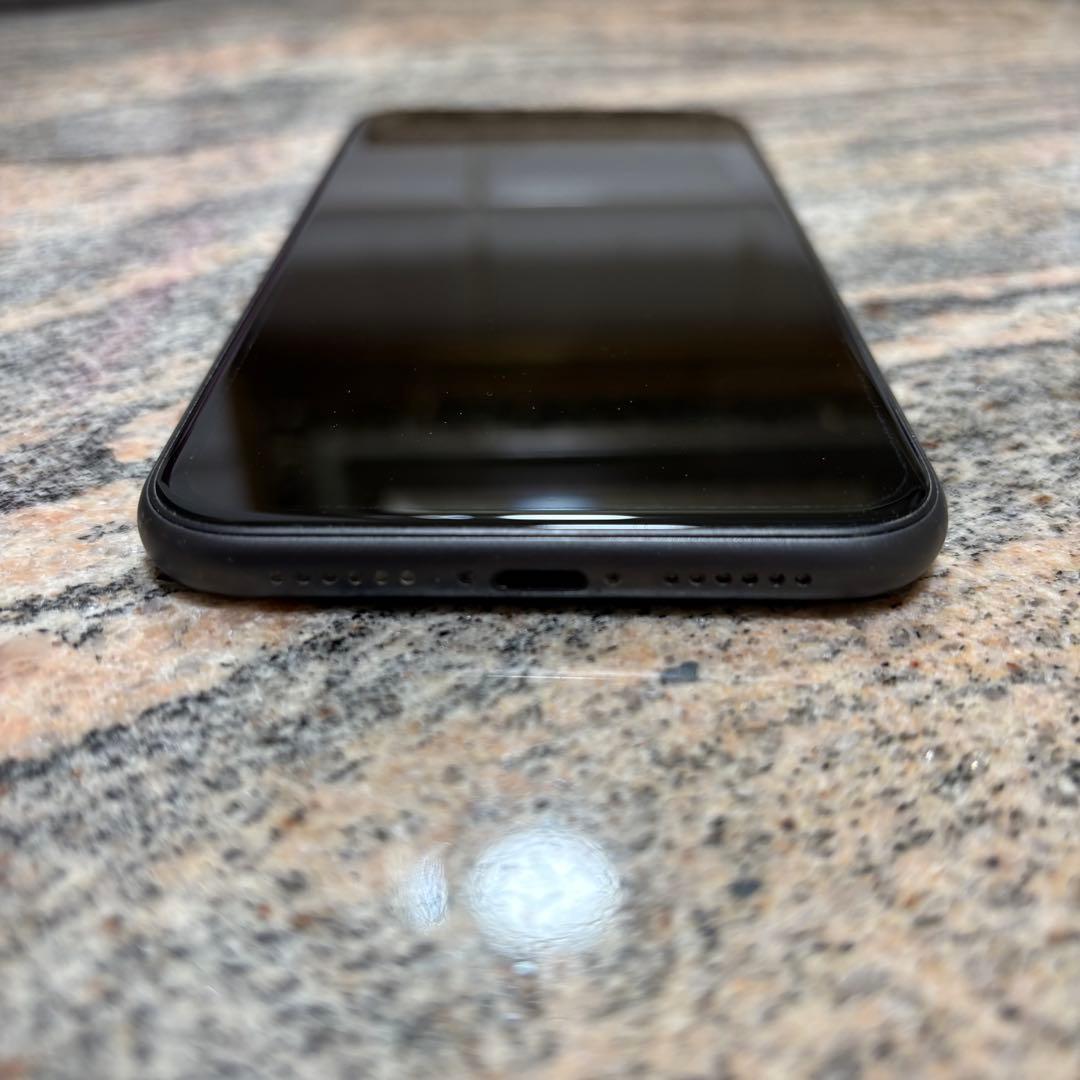 【極美品】iPhone11 ブラック 128GB