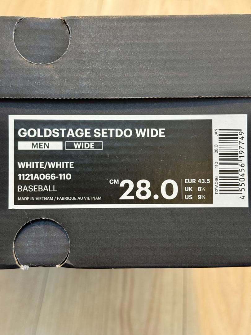 【新品未使用/希少】28cm (白)アシックス/GOLDSTAGE SETDO