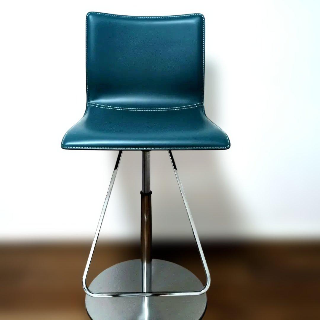 カッテラン • イタリア TOTO sgabello カウンターチェア/スツール