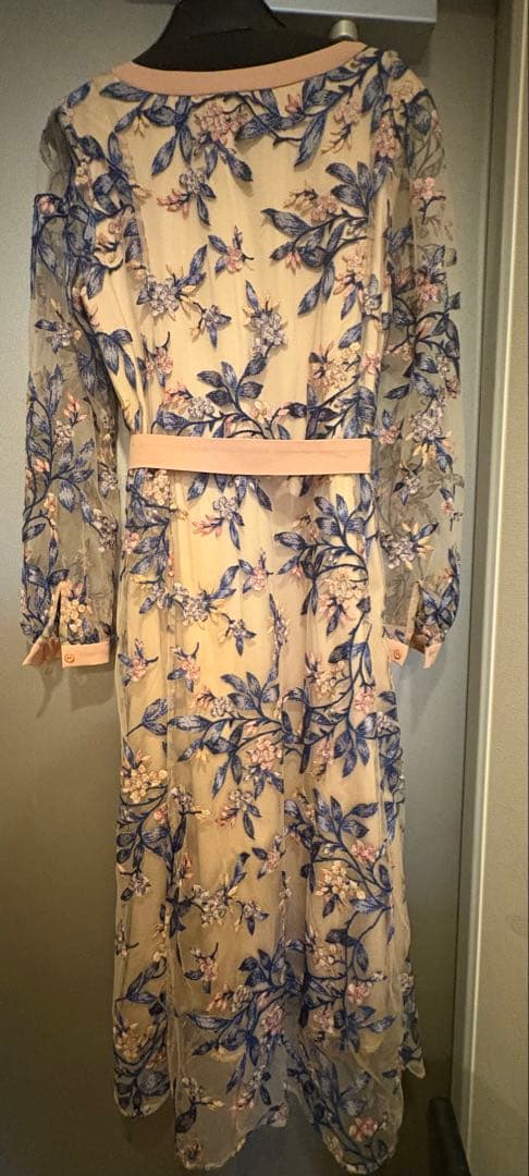 現行　グレースコンチネンタル　花柄　刺繍　フレア　ワンピース　リボン　Aライ36