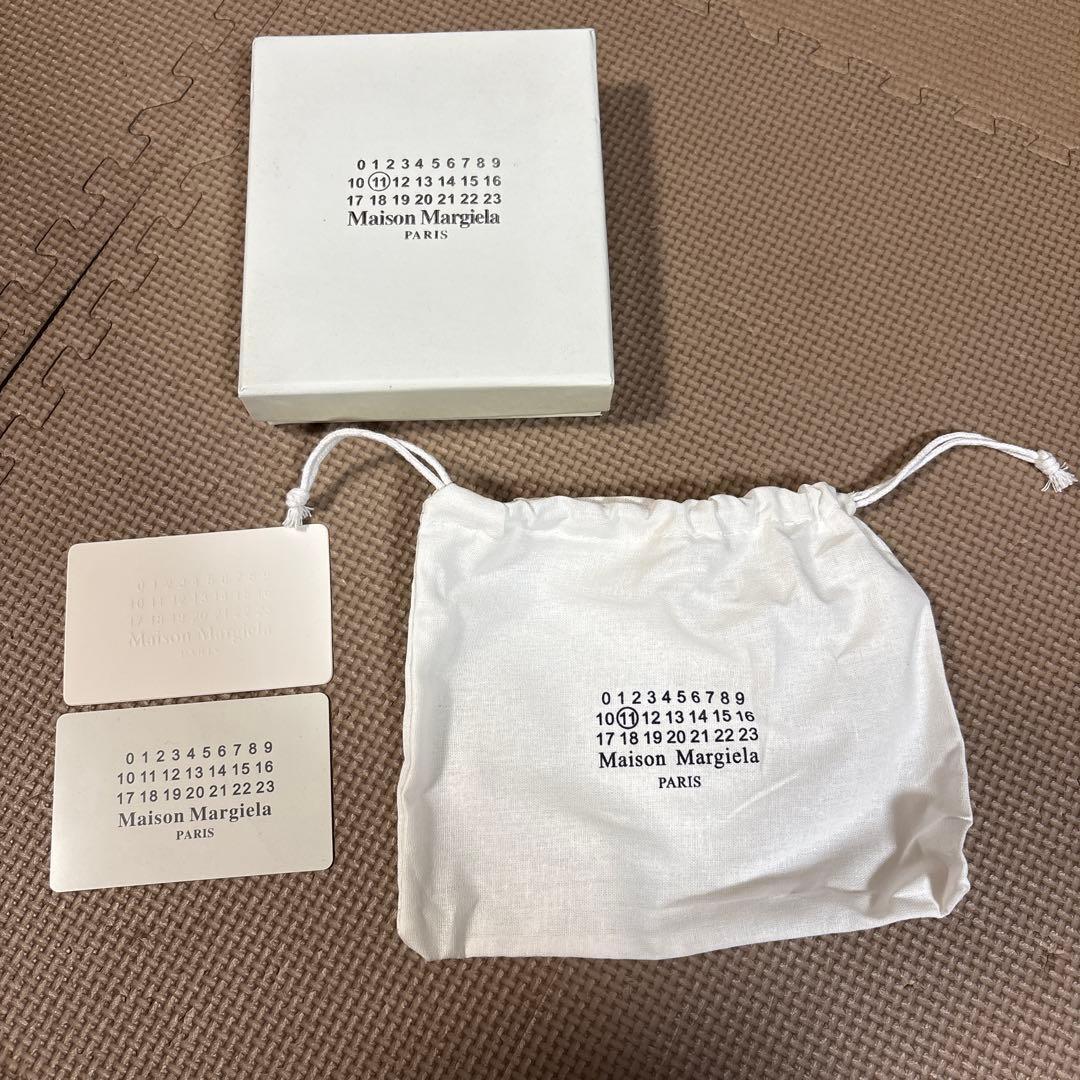 P*9様 Maison Margiela マネークリップ 箱、巾着付き