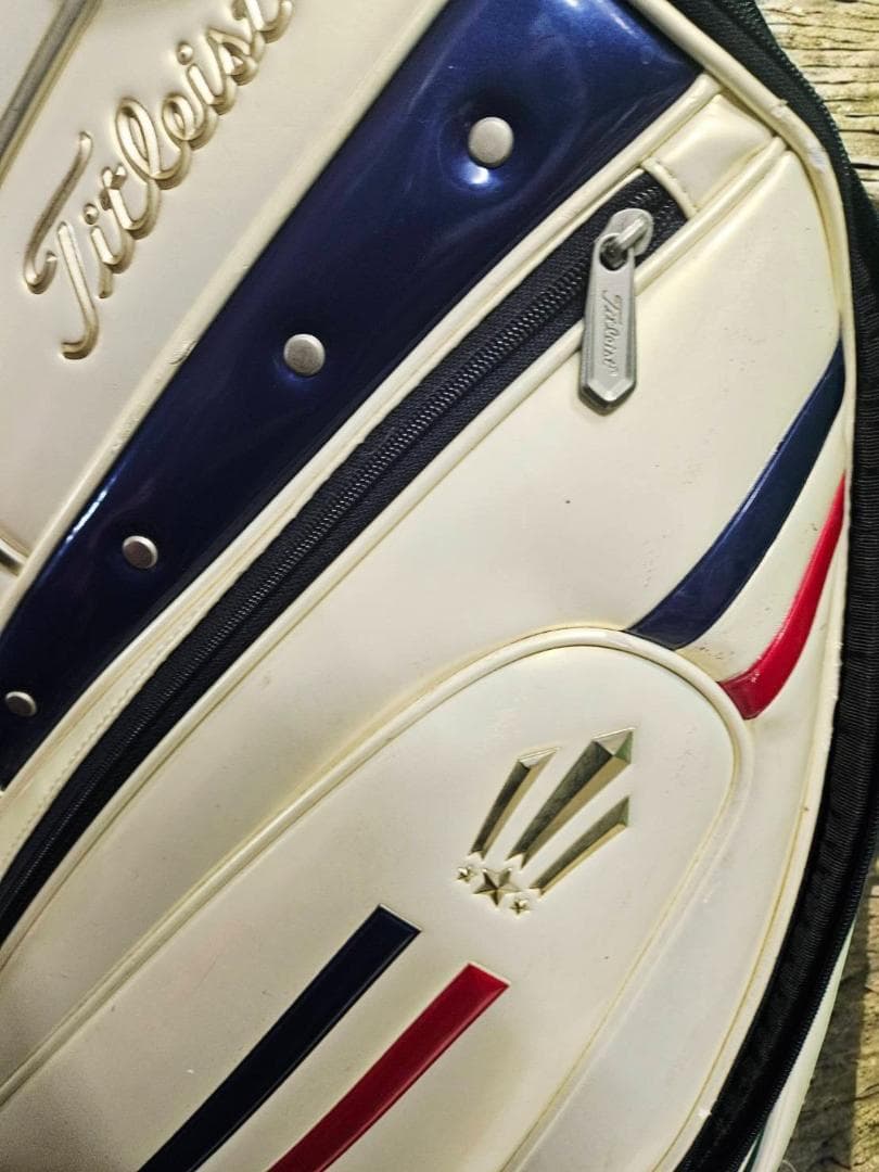 送料無料/美品　Titleist 高級エナメル大型キャディバッグトリコロール