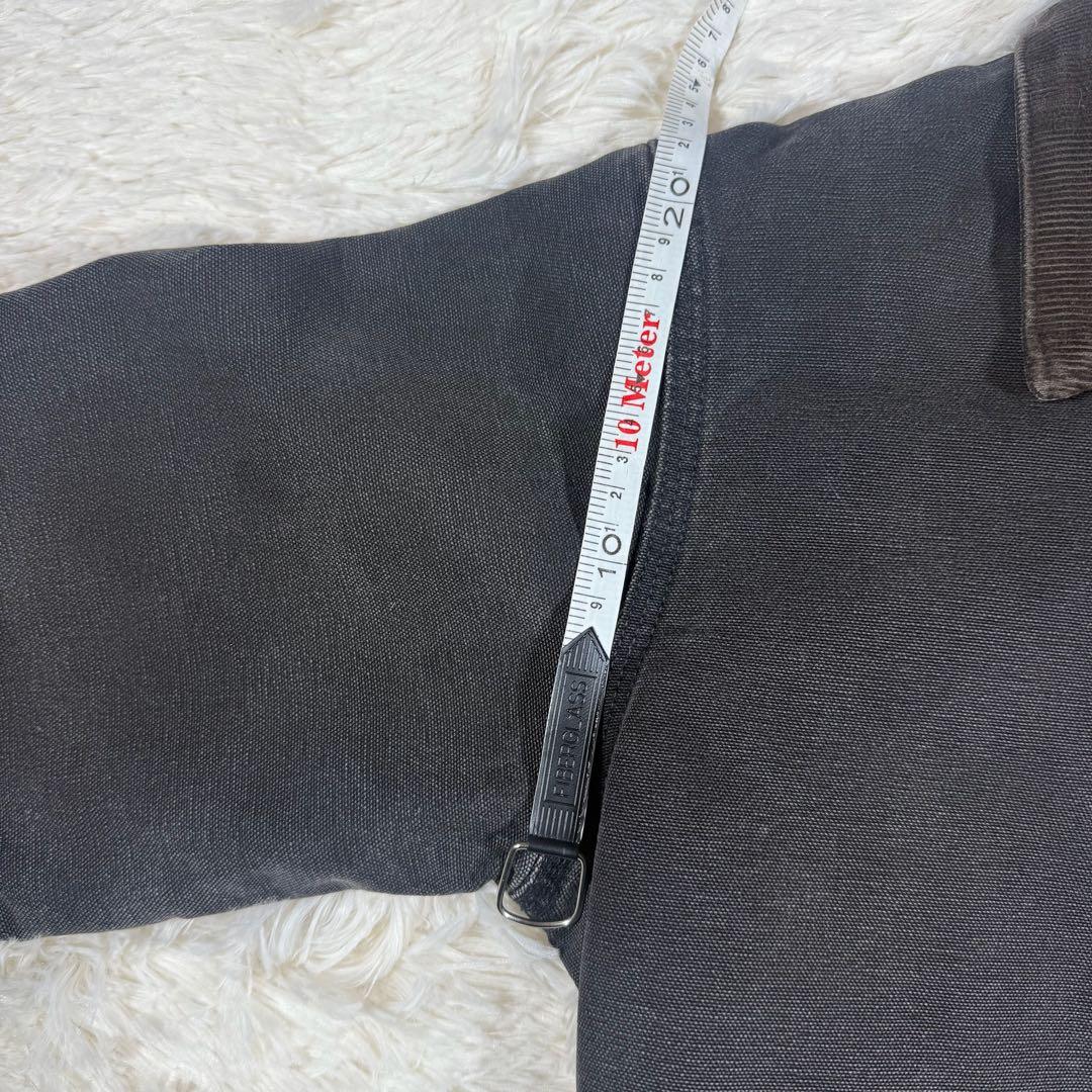 希少 kids carhartt デトロイトジャケット 黒