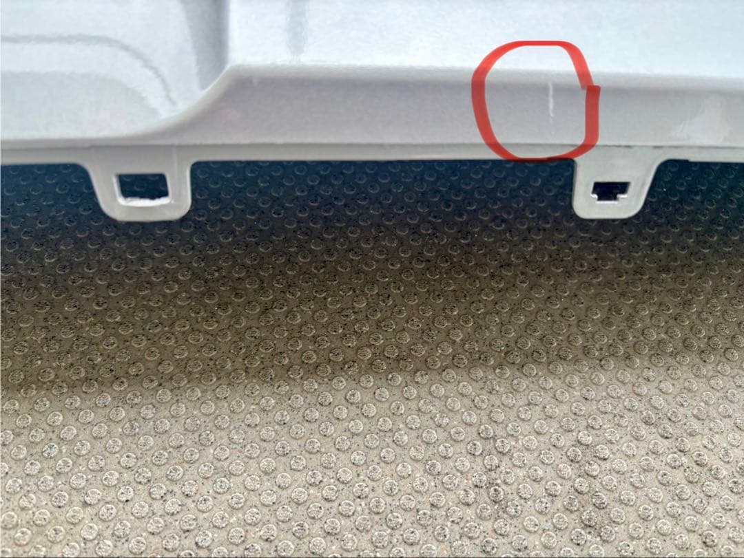 前後RAV4純正スキッドプレート（小傷、爪折れあり）