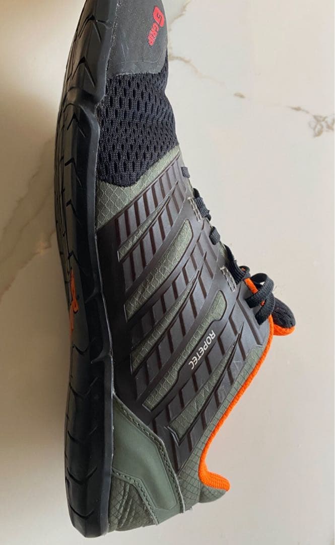 INOV8 bare-xf 210 inov-8 イノヴェイト　トレーニング