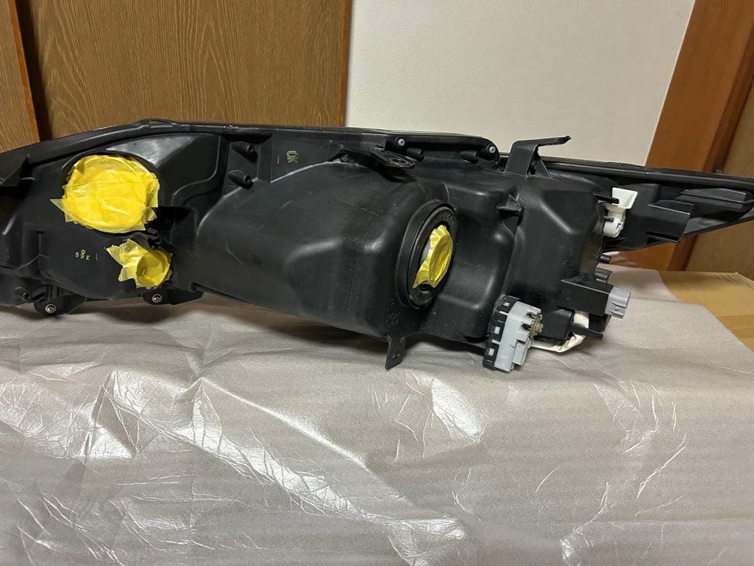 菊 ハリアー 60系 前期 左右ヘッドライト 純正 LED