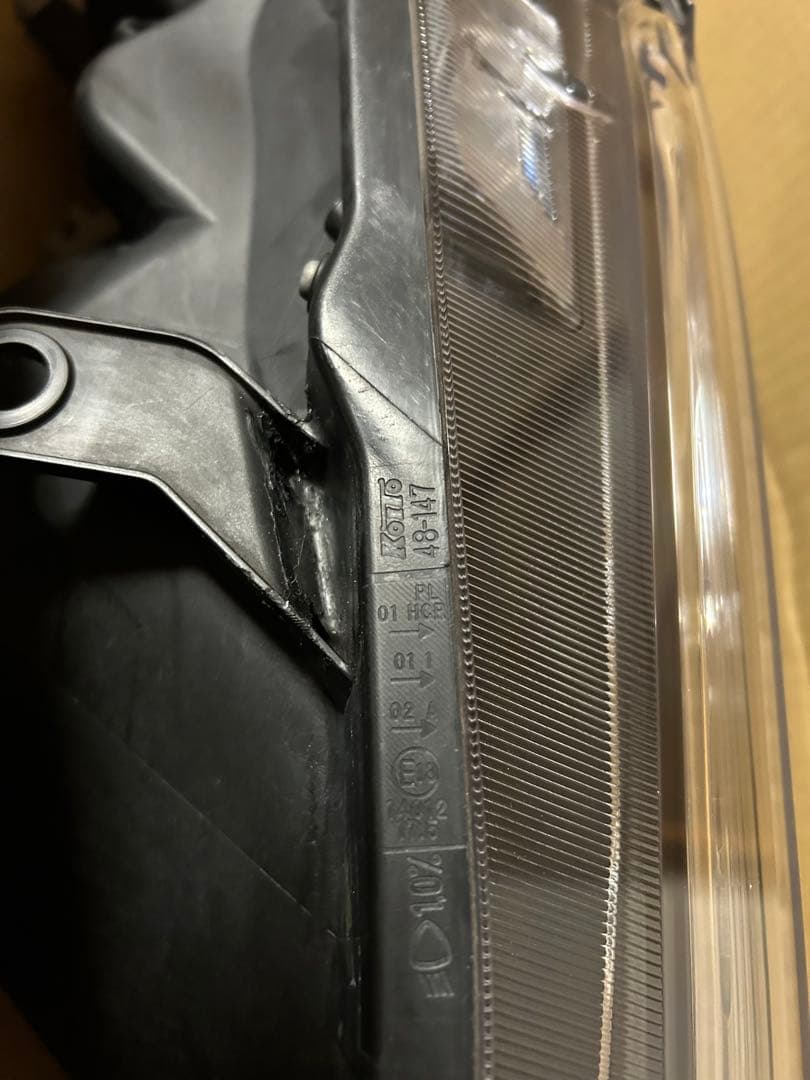 菊 ハリアー 60系 前期 左右ヘッドライト 純正 LED