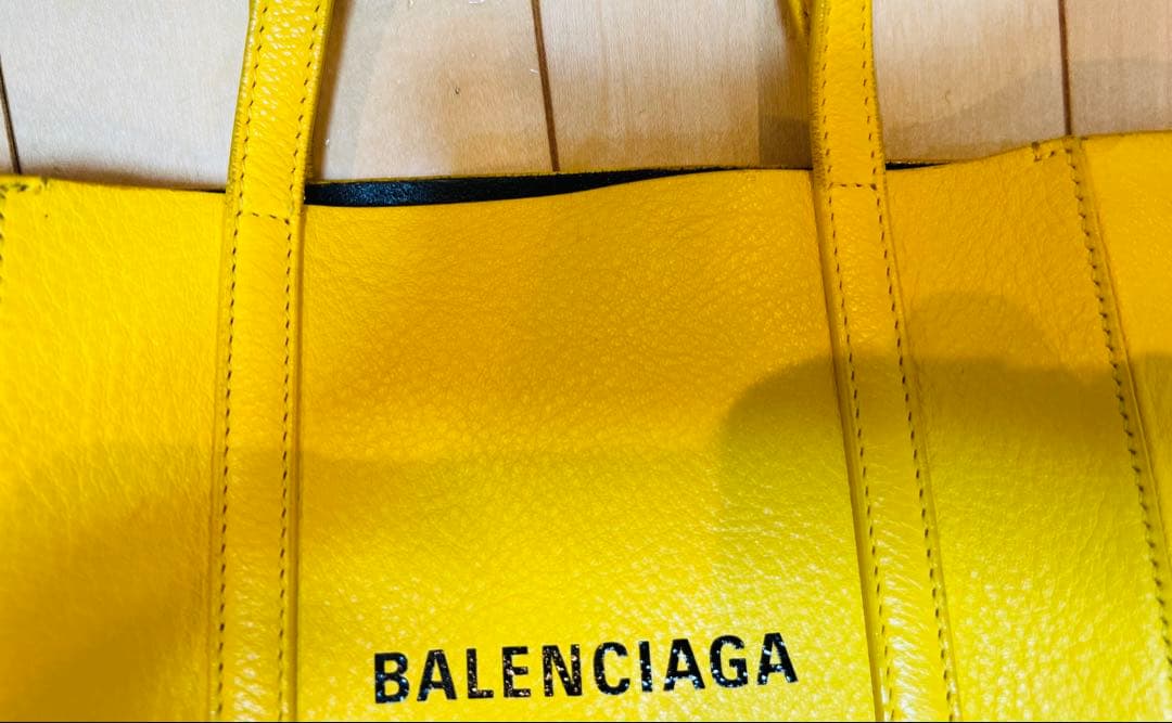 BALENCIAGA エブリデイ XXS イエロー