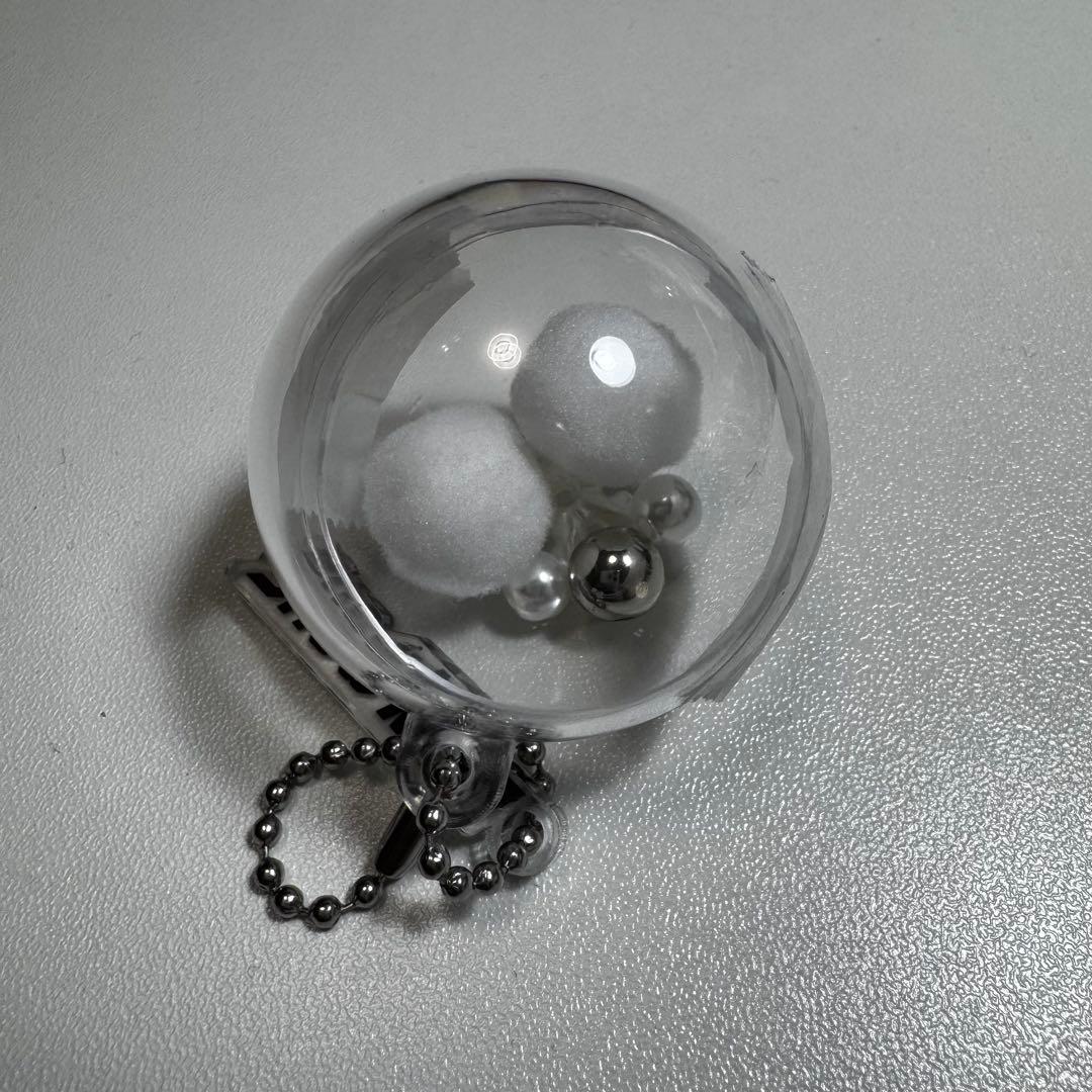 Man 1st pop-up 入場特典 スノーボール キーホルダー