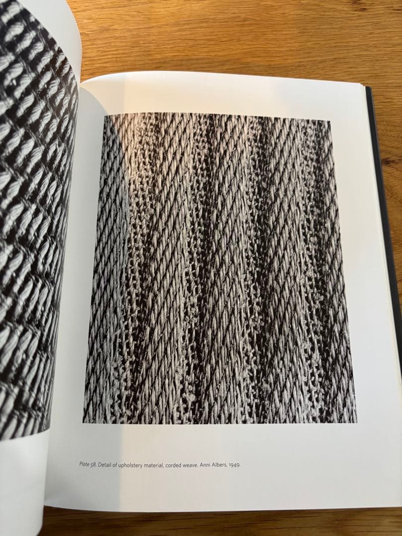 ON WEAVING by Anni Albers アニ・アルバース