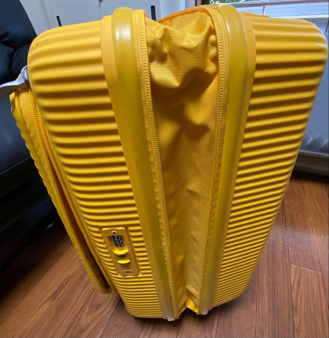 。アメリカンツーリスター　 キャリーケース　イエロー（約47×35×25）
