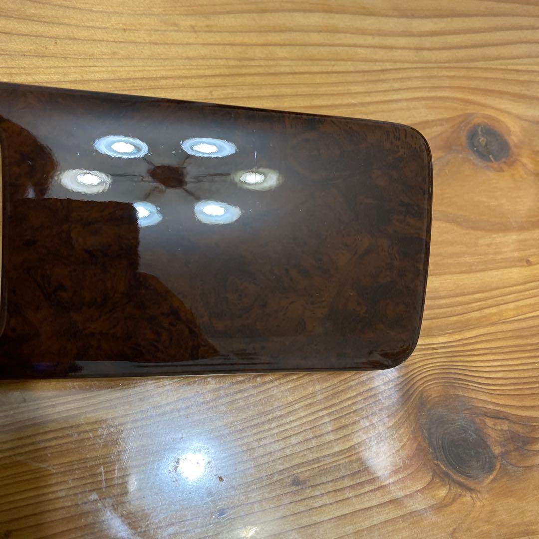 y32 セドリック ・グロリア　運転席側　内張り茶木目パネル。