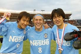 2003年ジュビロ磐田 選手実使用長袖ホーム直筆サインユニフォーム 中山 名波浩