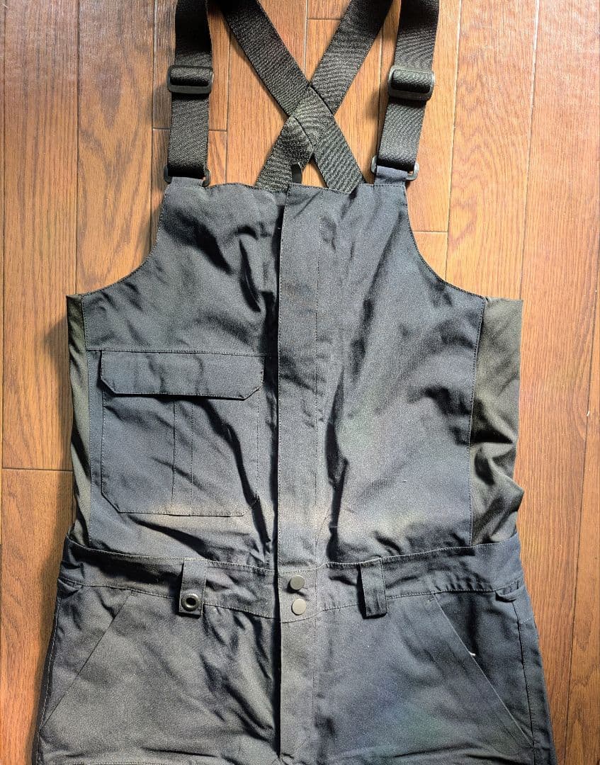 クイックシルバー　ビブパンツ　sサイズ