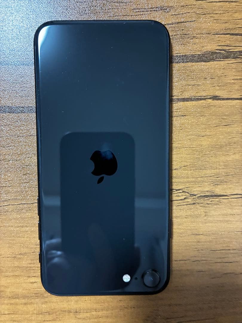 iPhone se2 128GB ブラック（本体のみ）