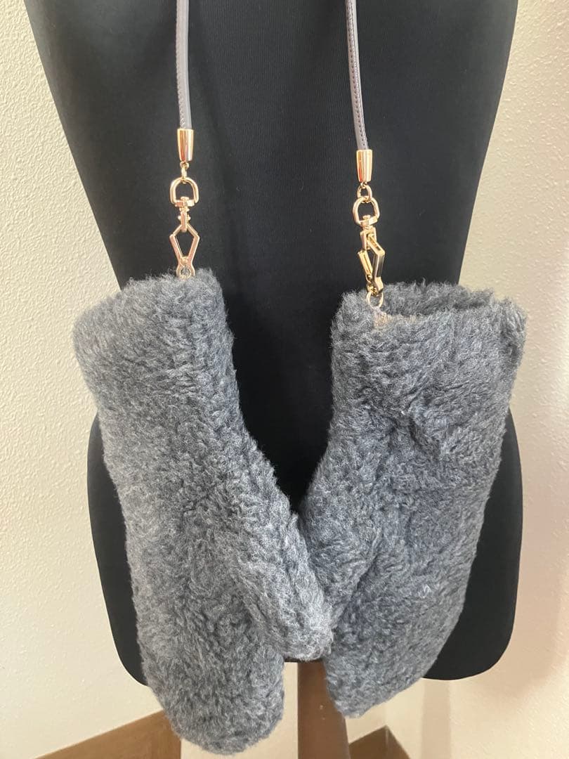 年末まで値下げ中☆未使用☆MaxMara グレー ファー ミトンテディシリーズ