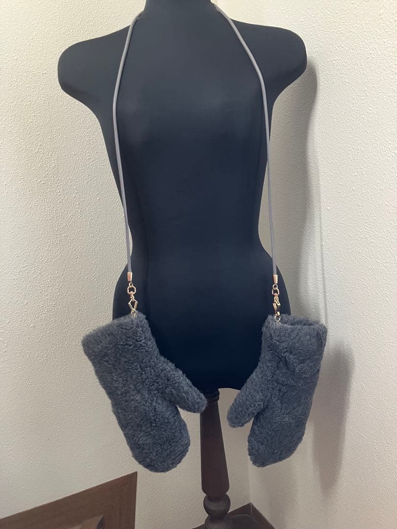 年末まで値下げ中☆未使用☆MaxMara グレー ファー ミトンテディシリーズ
