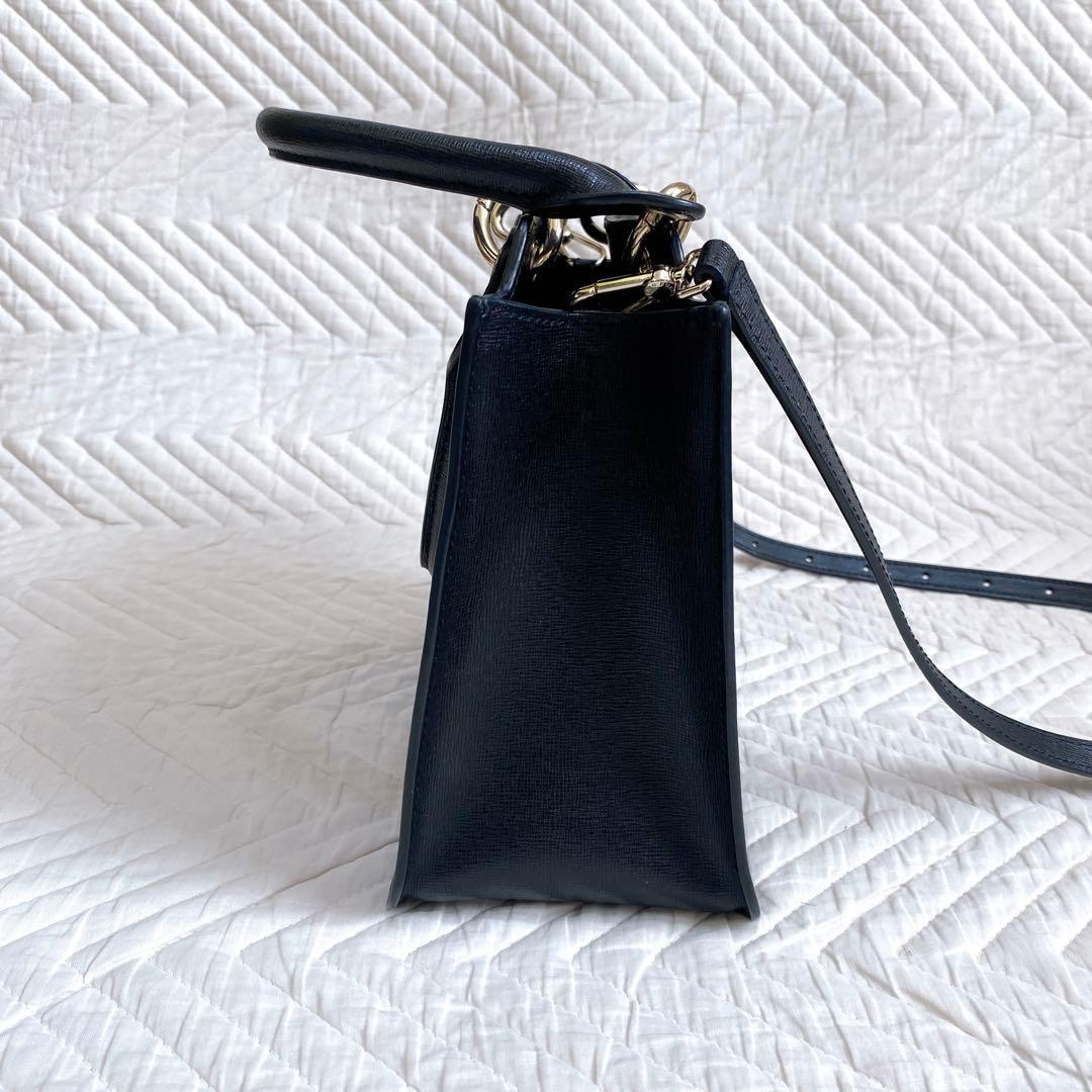 【美品】FURLA ベラ サッチェル 2WAY ショルダー ハンドバッグ
