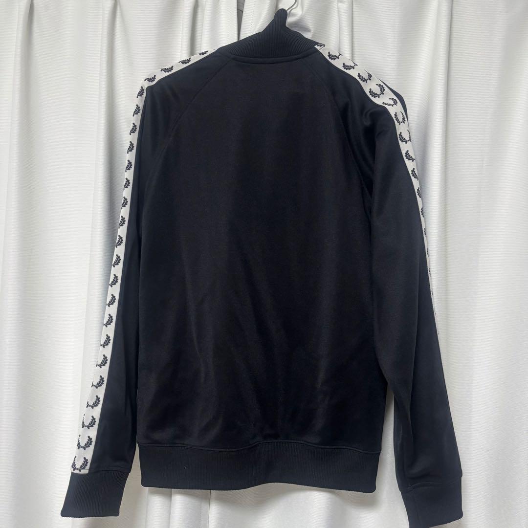 FRED PERRY トラックジャケット ブラック