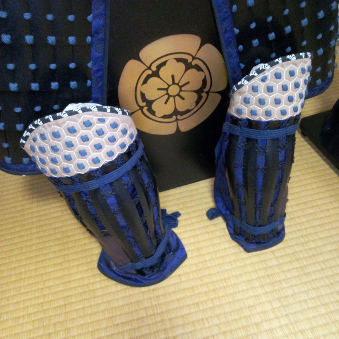 美品・未使用　「鎧の光山堂」製 「青紺糸威黒板札　桶川胴具足」