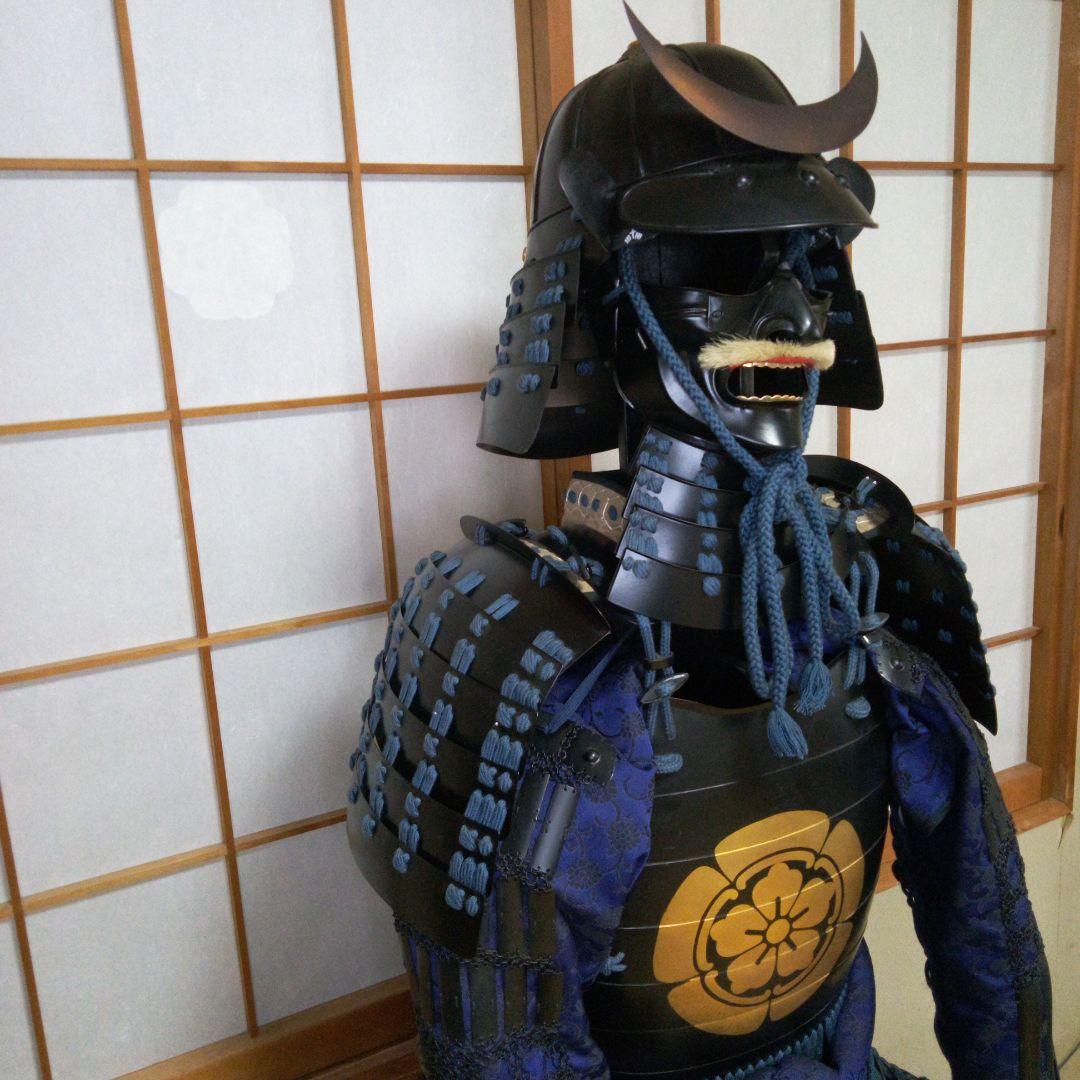 美品・未使用　「鎧の光山堂」製 「青紺糸威黒板札　桶川胴具足」