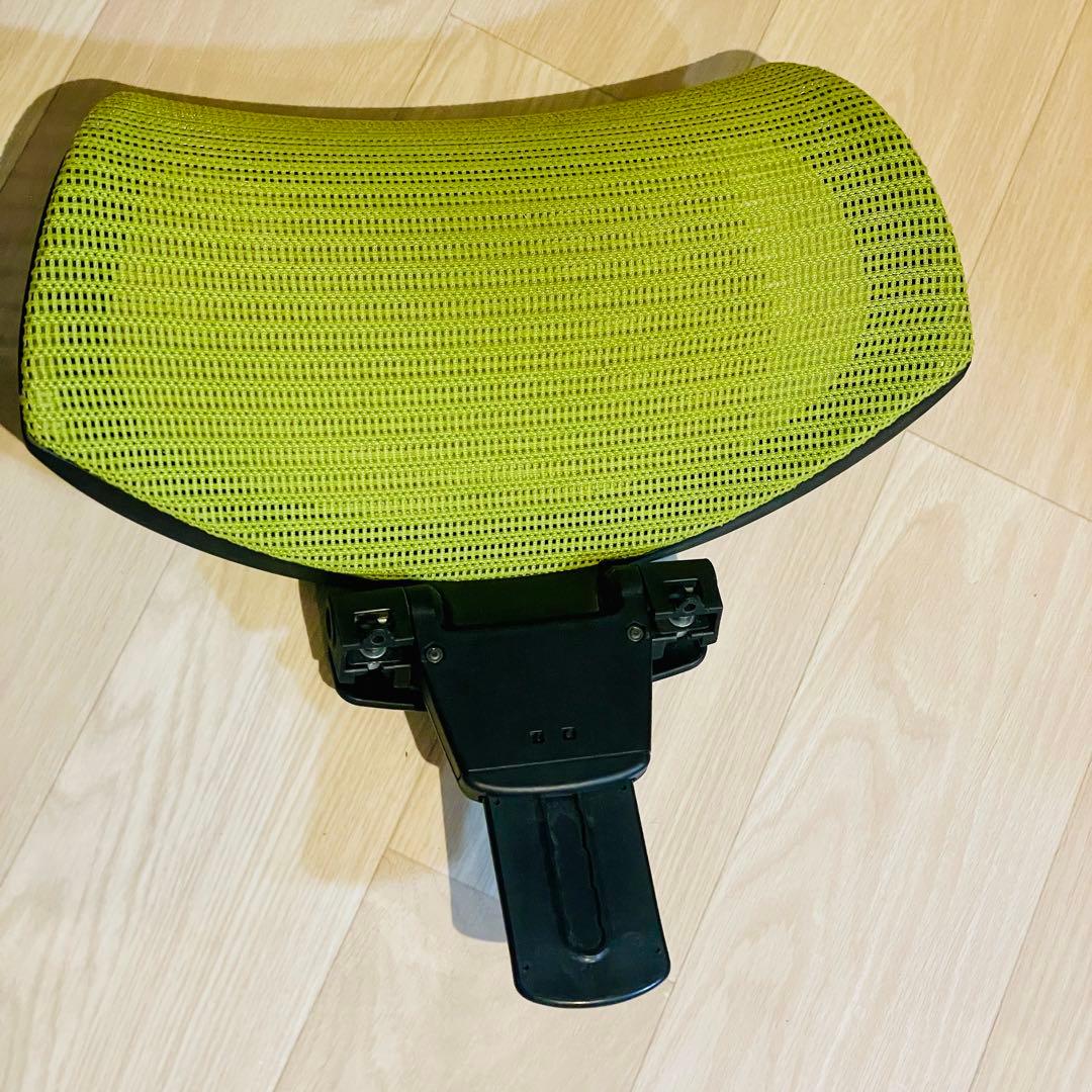 バロンチェア ヘッドレスト 可動式 オカムラ　グリーン