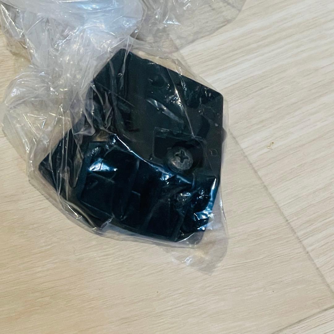 バロンチェア ヘッドレスト 可動式 オカムラ　グリーン