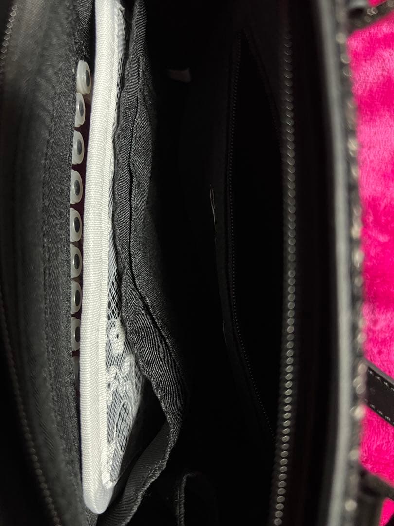 確定ファンサのおまじない ぬいと一緒におでかけBAG（小）　ブラック