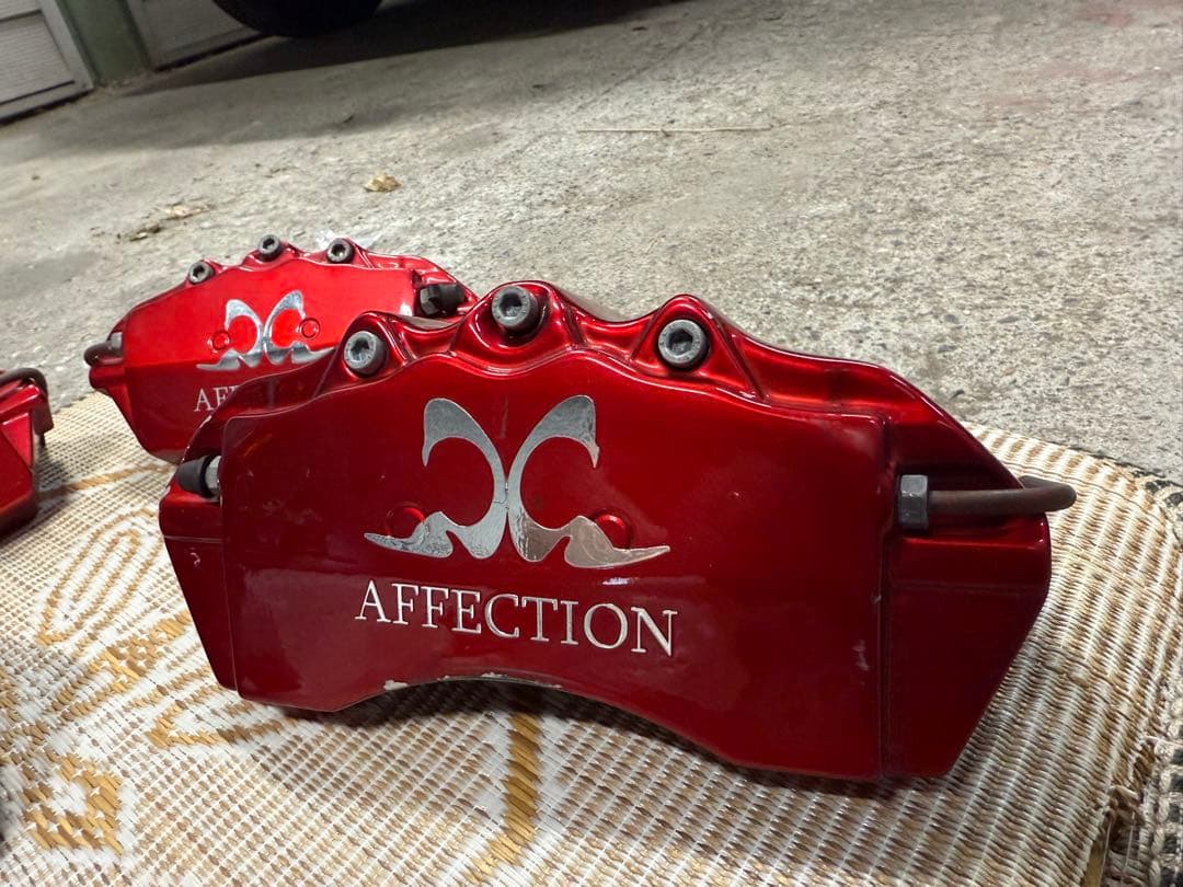 AFFECTION ブレーキキャリパー レッド