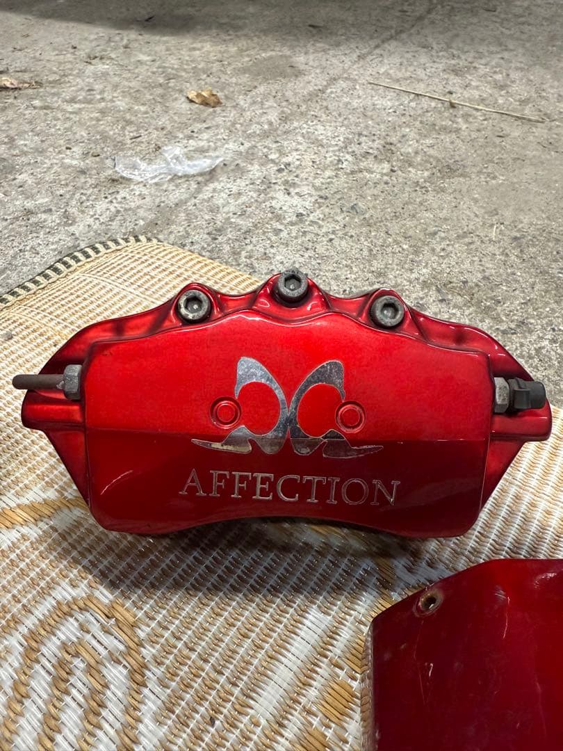 AFFECTION ブレーキキャリパー レッド