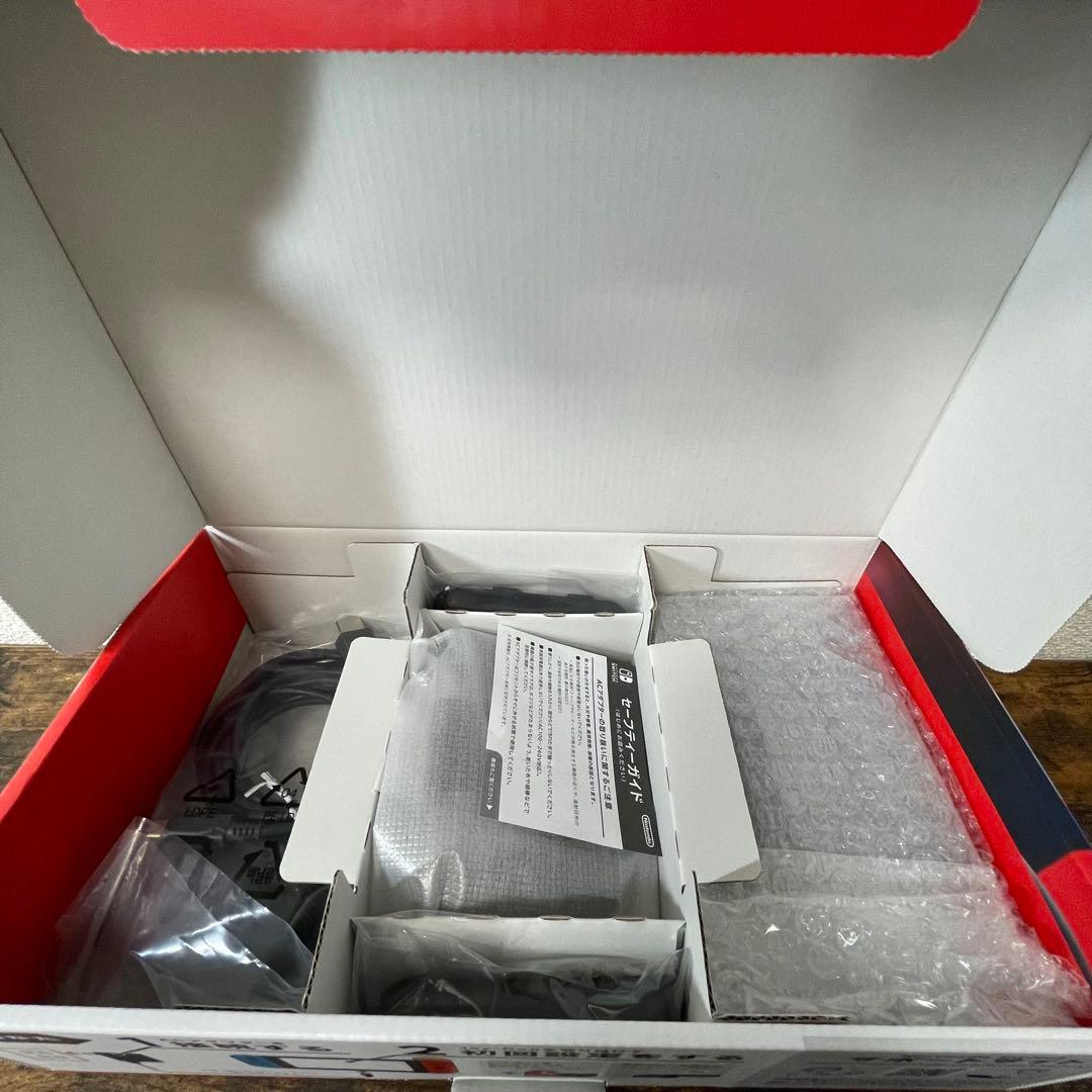 Nintendo Switch ニンテンドースイッチ　本体　レッドブルー　強化版