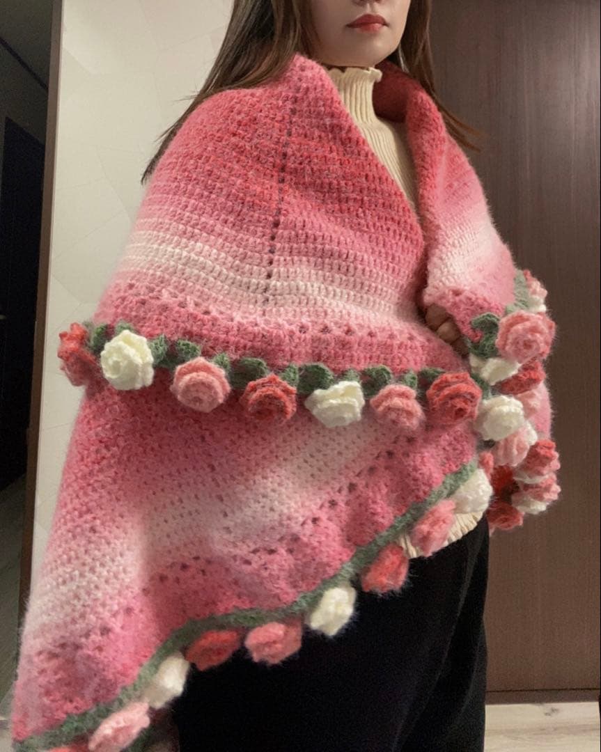 バラの花束ブランケット直径110cm，68本の大きな花ストール