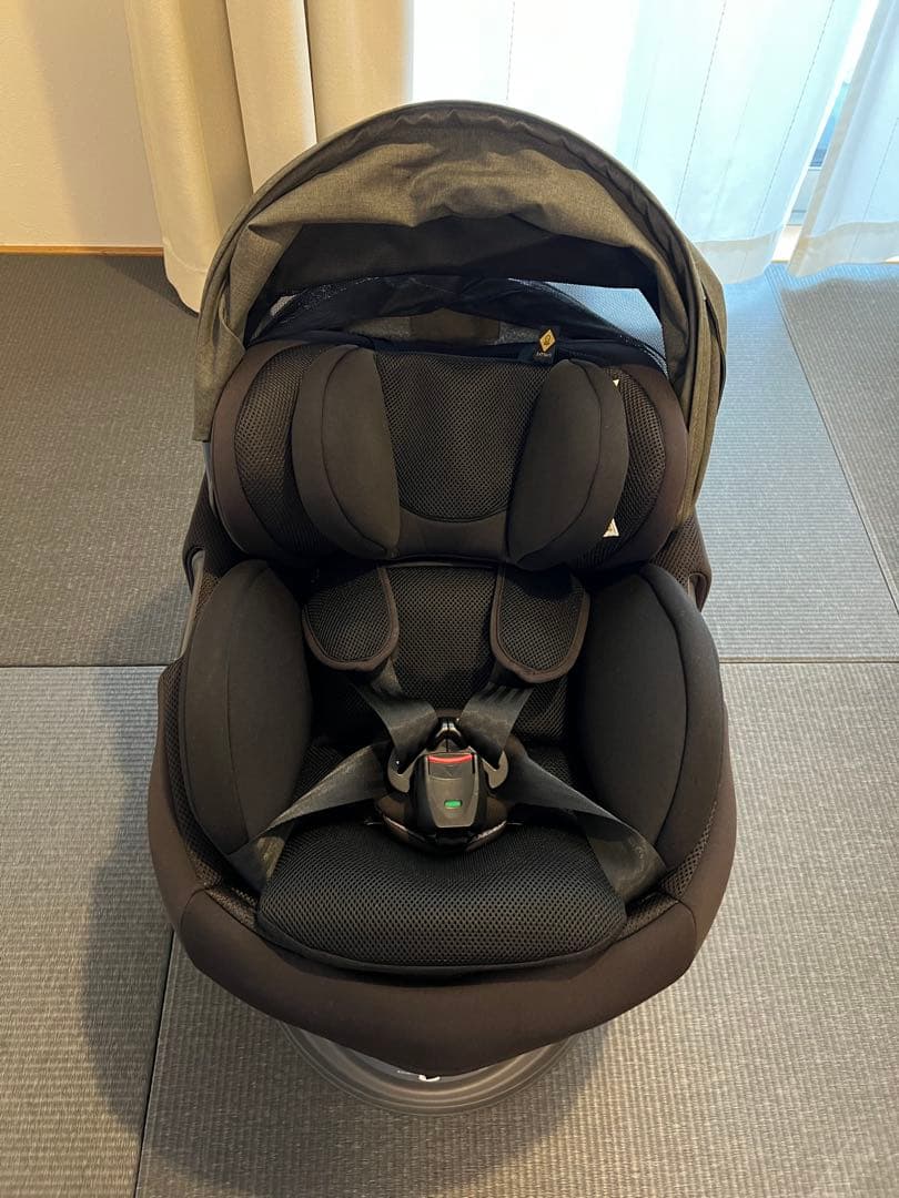 Combi チャイルドシート　エッグショックTHE S シリーズ 【おまけ付き