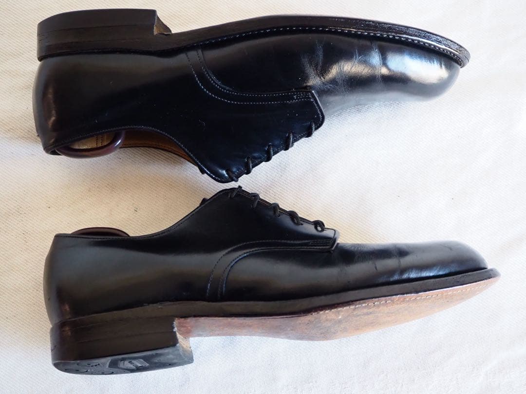 靴 70s Service shoes made by Genesco Inc.