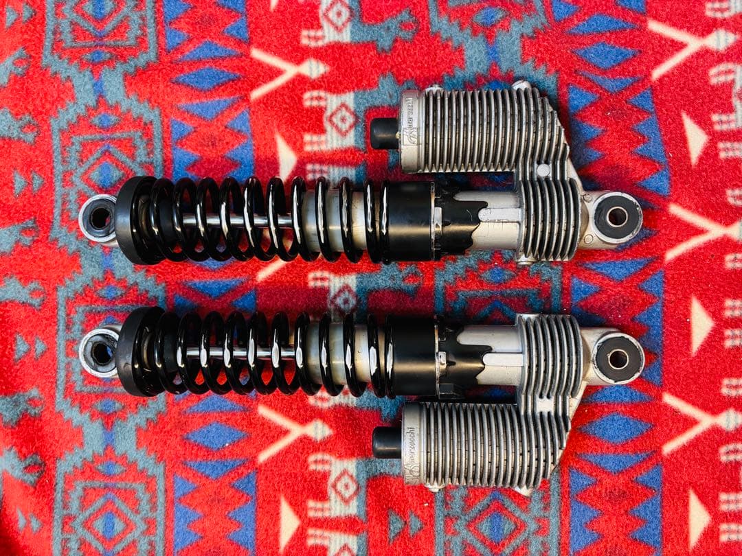 マルゾッキリアショック320mmオーバーホール後1年使用　下φ10／上φ12