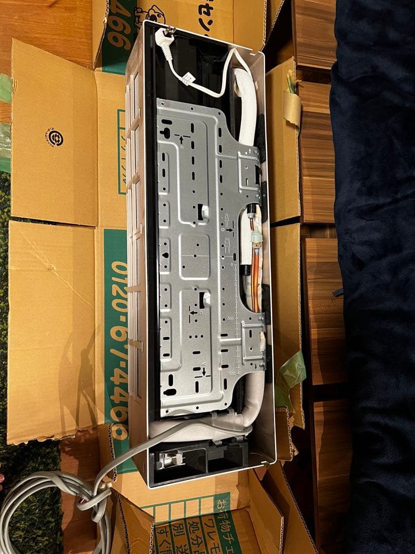 エアコン室内室外機 IRA-2221G/RZ冷暖房 使用3年