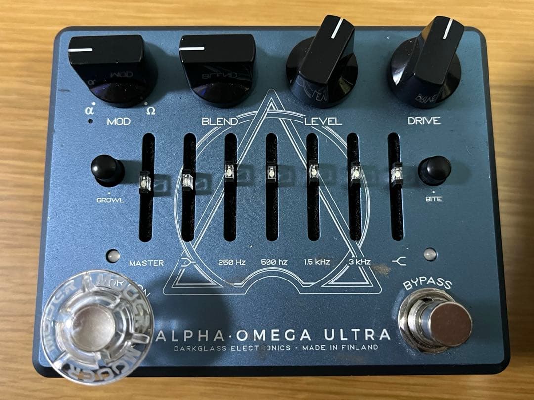 ベース darkglass alpha omega ultra v2
