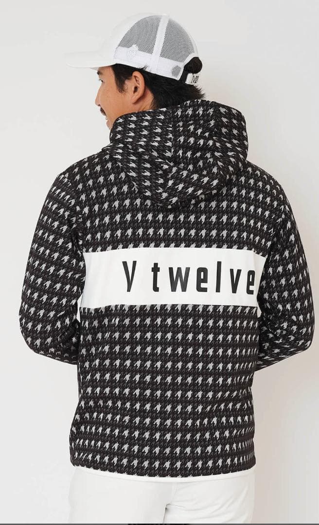 新品 V12 パーカージャケット Sサイズ